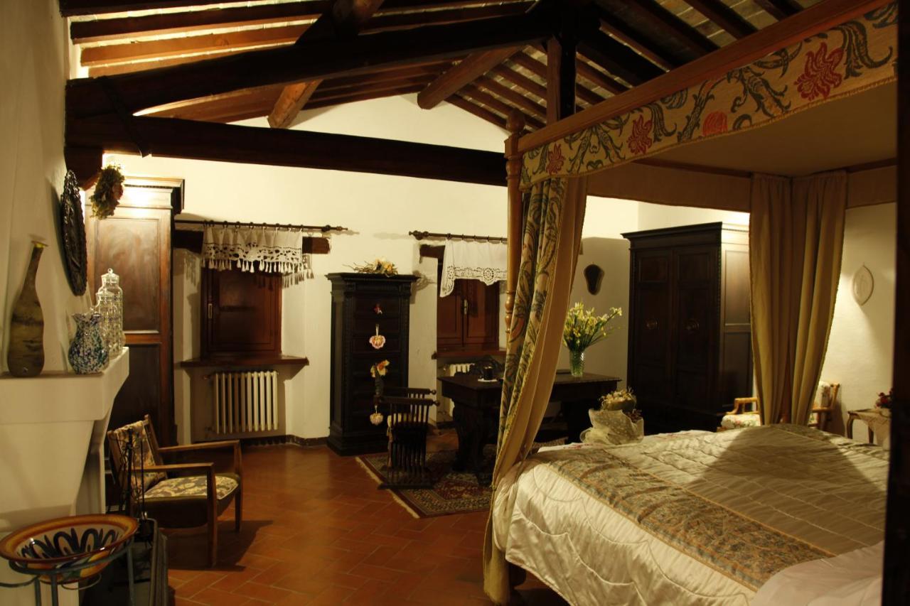 Sassi Bianchi Guest House Sensano Exterior photo